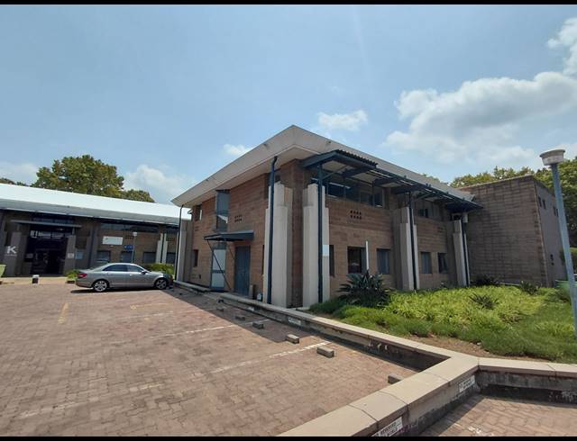 1,839M² OFFICE TO LET IN RANDJESPARK